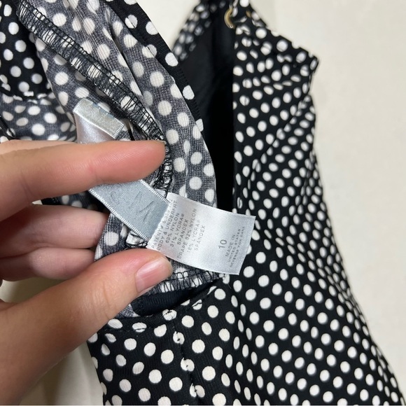 Magicsuit by Miraclesuit Polka Dot One Piece Swimsuit Size 10 - Picture 10 of 10